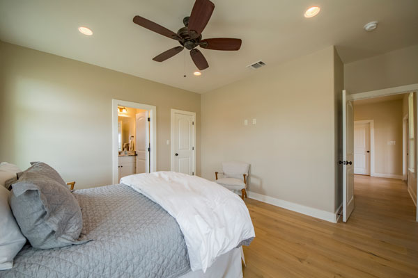 Bedroom With Private Bath in Main Lodge, Rancho Madrono