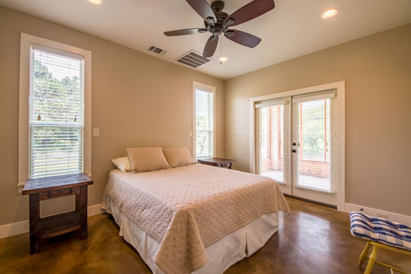 Queen Bedroom Along Creek in Texas Hill Country