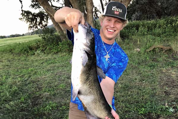Huge Catfish Caught in Pipe Creek